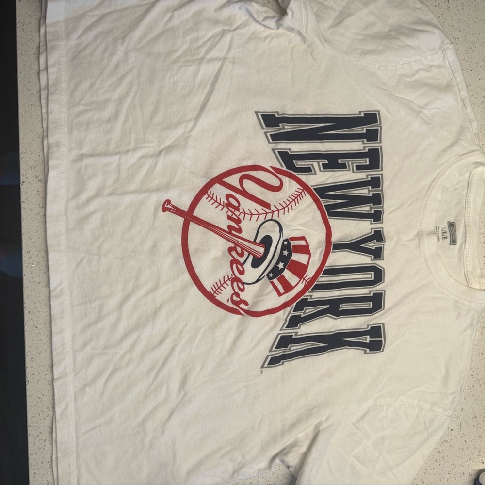New York Yankees White T-Shirt-American Eagle